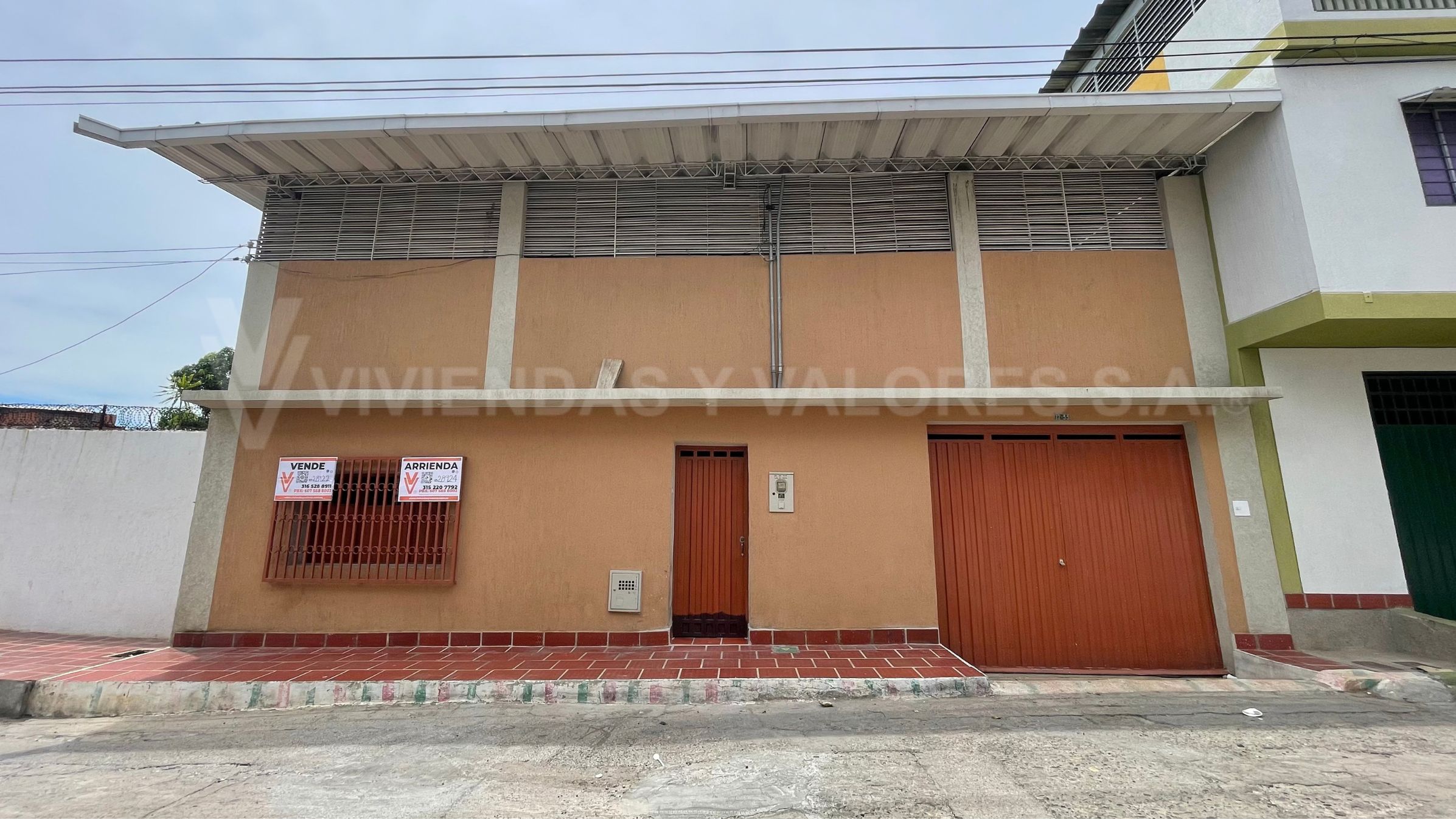 Casa Negocio en Arriendo - Loma De Bolivar